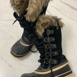 Sorel Joan of Arctic black suede leather with faux fur Winter Boots